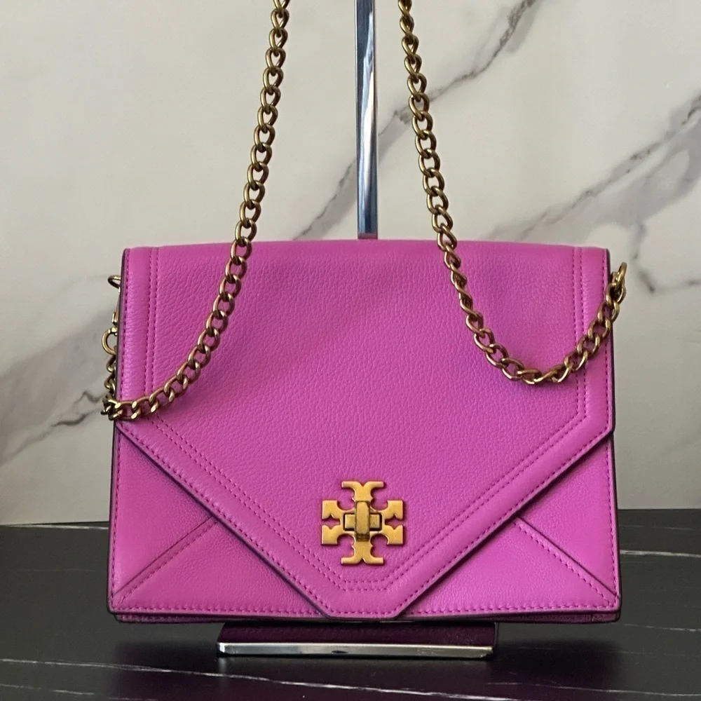 💜Tory Burch Kira Clutch/ Cross Body Bag /Bright Orchid🩷